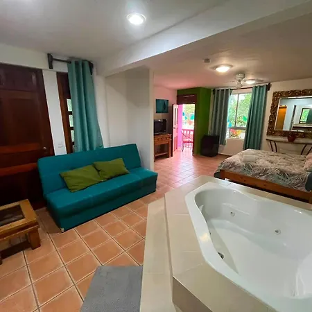 Kaa Zihil Hotel