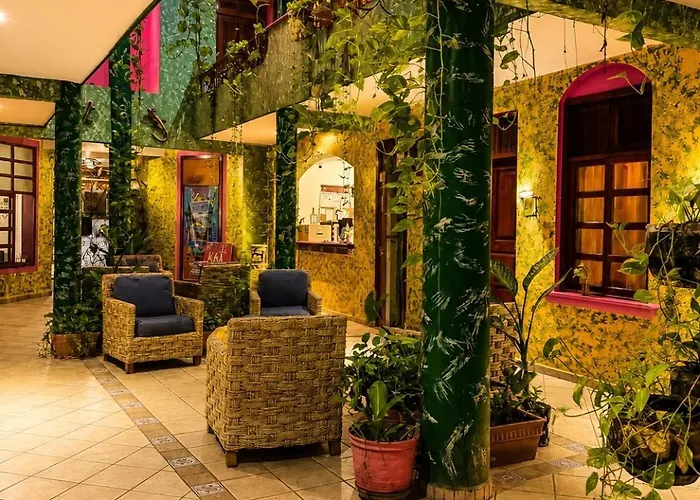 Kaa Zihil Hotel
